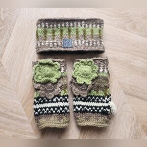 Woolen Hand Knit Fingerless Fleece Lined Gloves and matching headband